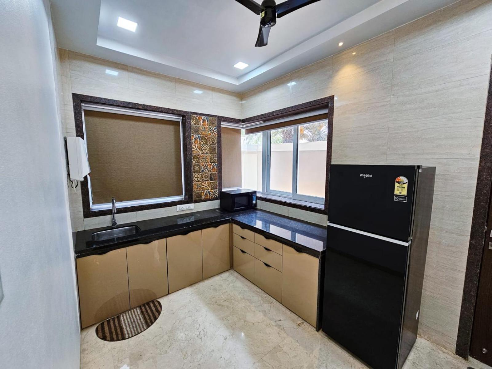Premium Chalet Lonavala Luaran gambar