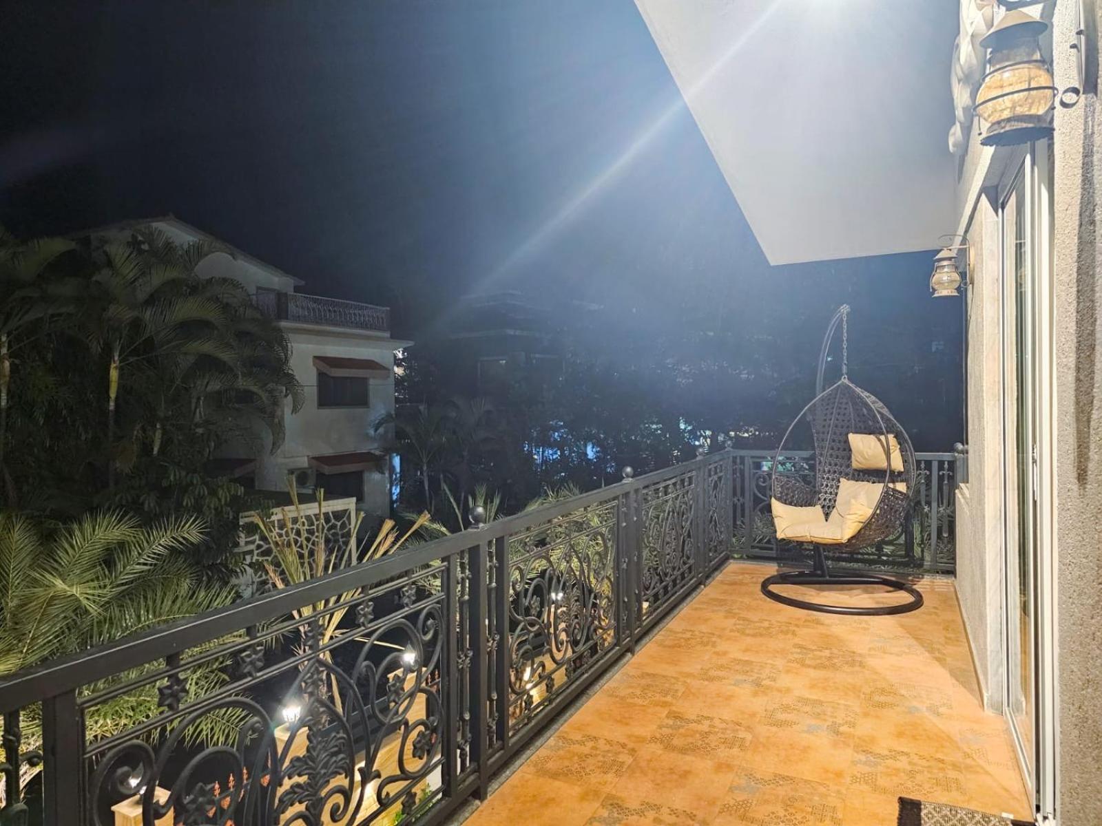 Premium Chalet Lonavala Luaran gambar